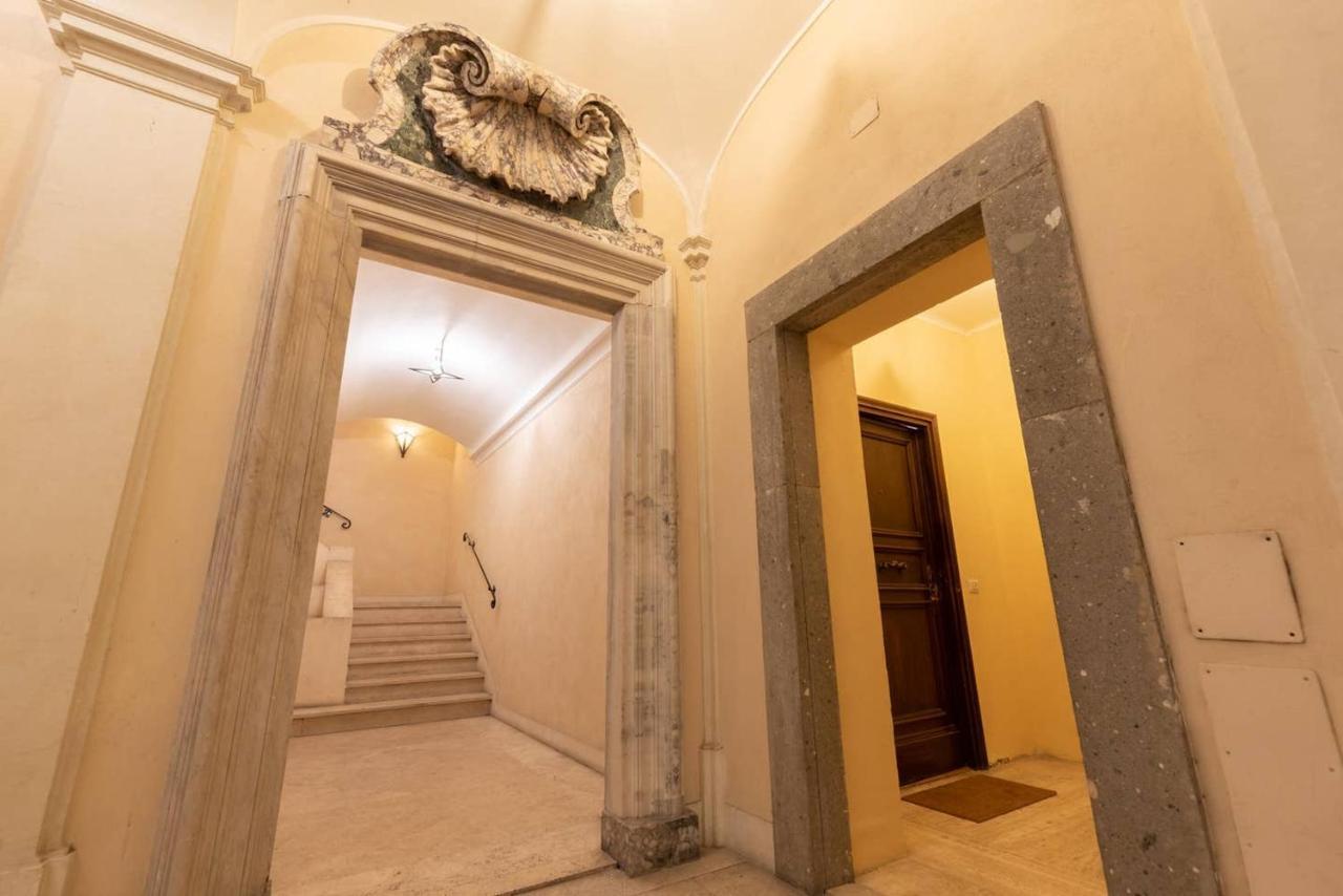 Palazzo Pamphili Lecca Di Guevara Rome Exterior photo