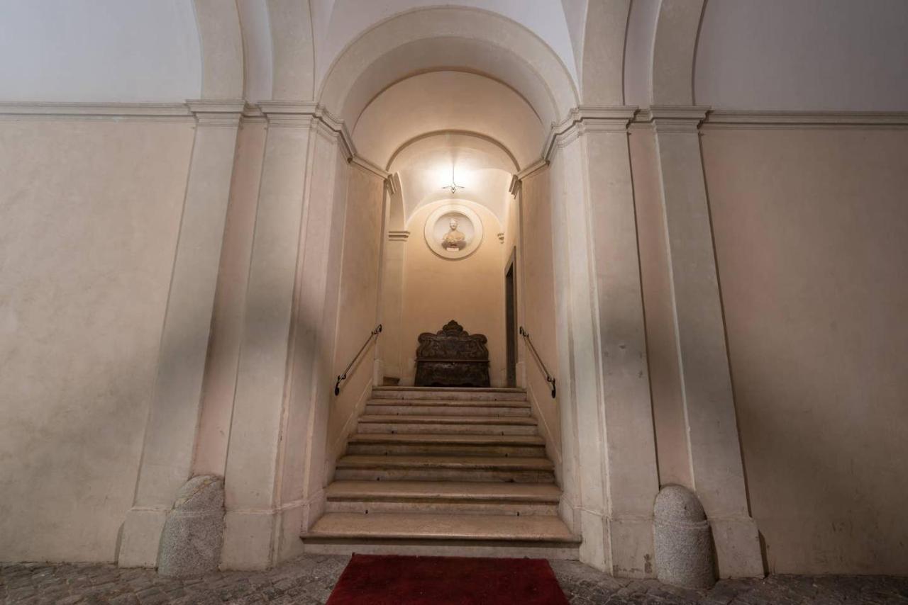 Palazzo Pamphili Lecca Di Guevara Rome Exterior photo